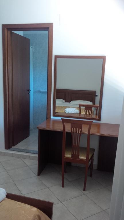 Del Riccio Hotel Martirano Δωμάτιο φωτογραφία